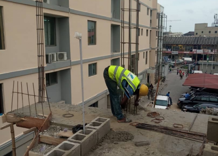 construction of legislative building08